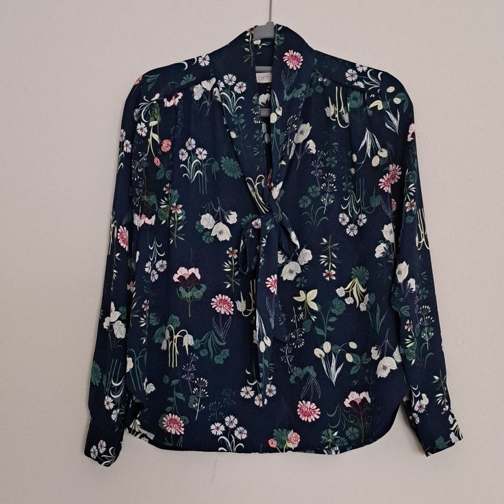LOFT Petites Floral Career Top size S